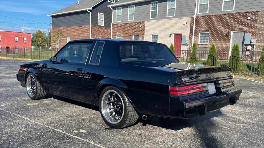 1987 Buick Grand National - Image 9 of 10