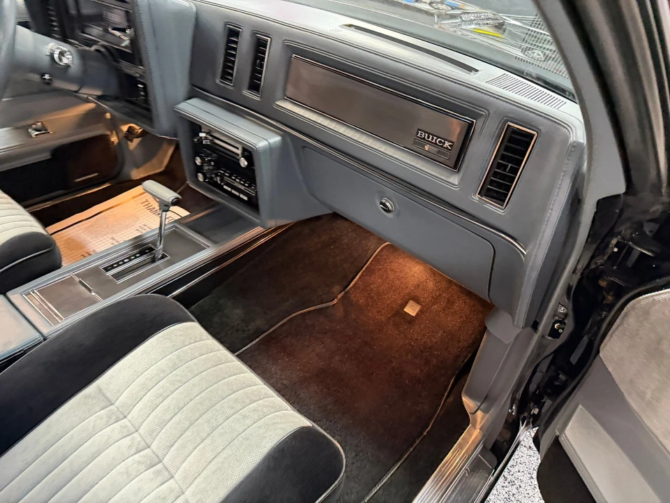 1987 Buick Grand National - Image 20 of 21