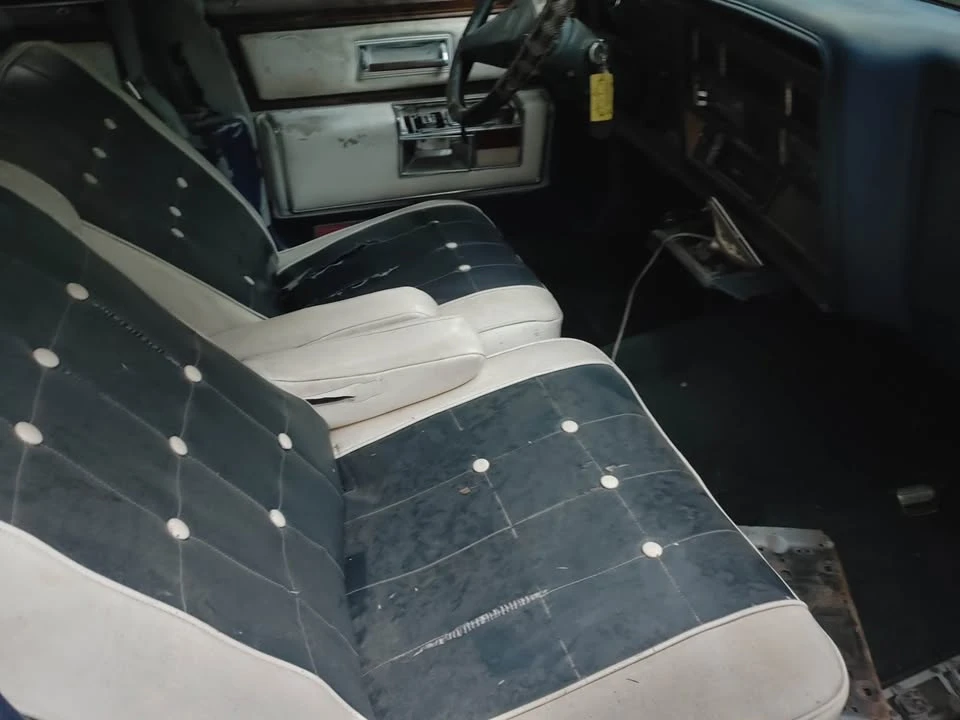 1987 Buick Park Avenue - Image 2 of 10