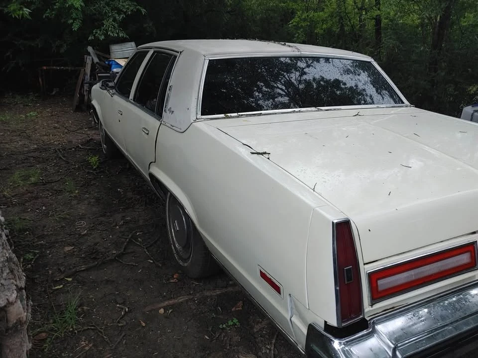 1987 Buick Park Avenue - Image 3 of 10