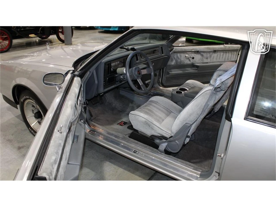 1987 Buick Regal - Image 2 of 31