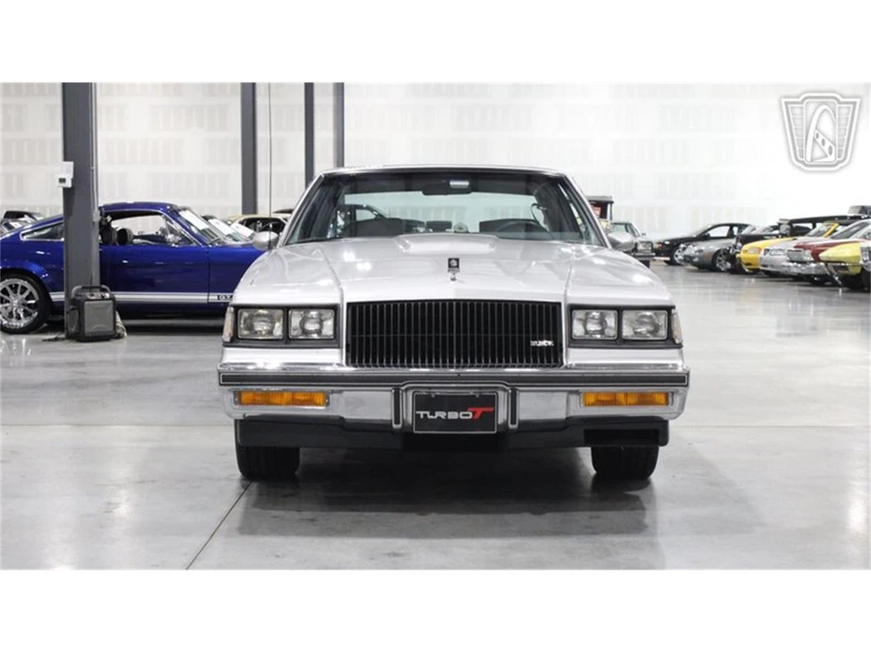 1987 Buick Regal - Image 23 of 31