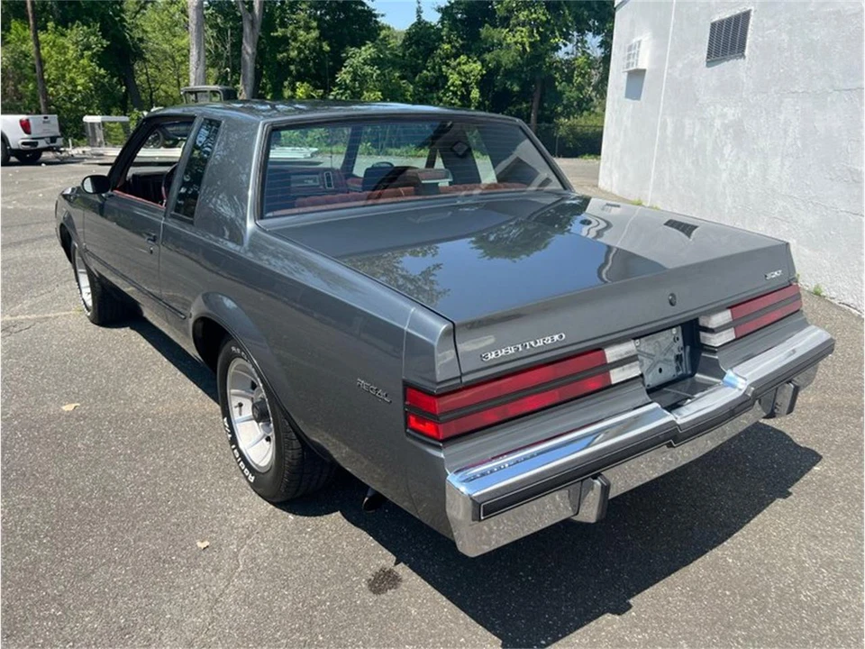 1987 Buick Regal - Image 17 of 31