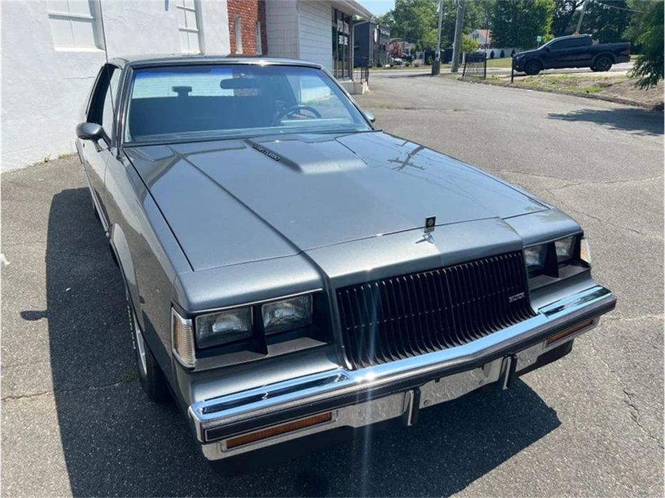 1987 Buick Regal - Image 2 of 31