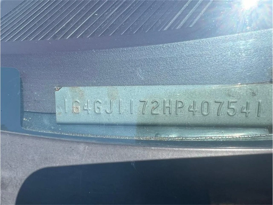 1987 Buick Regal - Image 28 of 31
