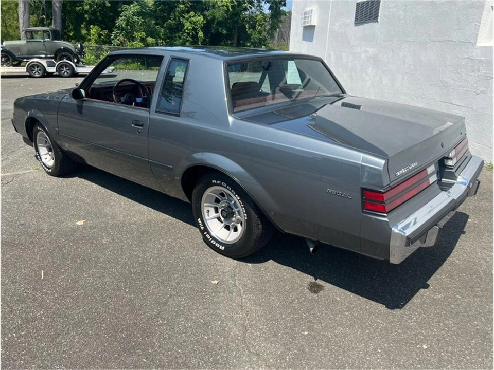 1987 Buick Regal - Image 18 of 31