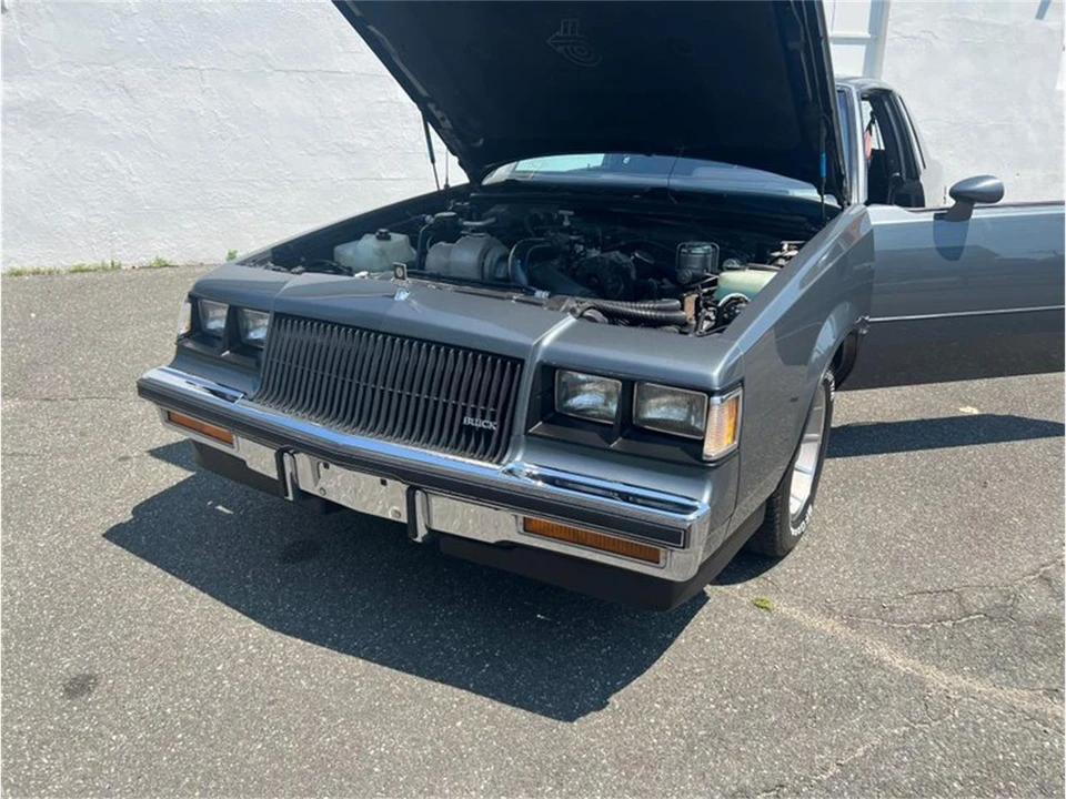 1987 Buick Regal - Image 26 of 31