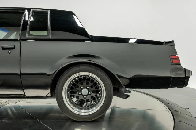 1987 Buick Regal - Image 24 of 31