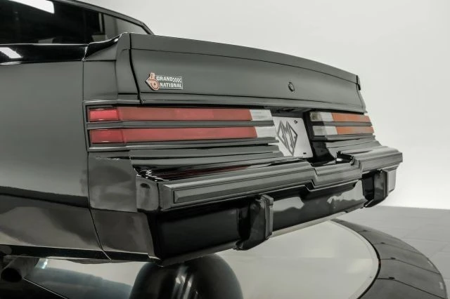 1987 Buick Regal - Image 25 of 31