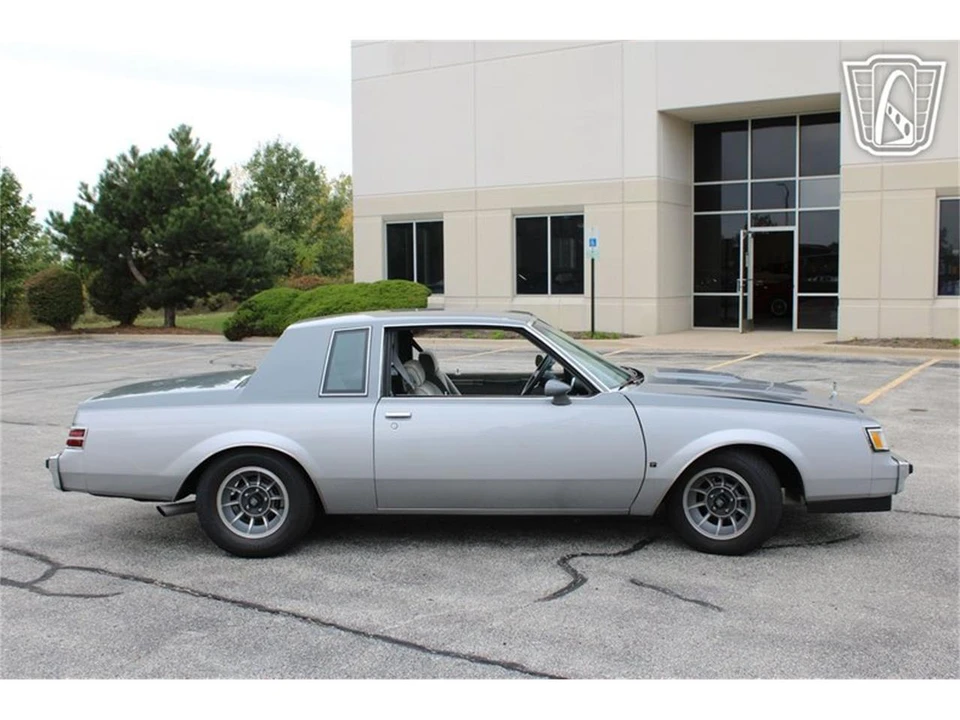 1987 Buick Regal - Image 17 of 31