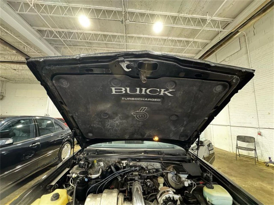 1987 Buick Regal - Image 15 of 18
