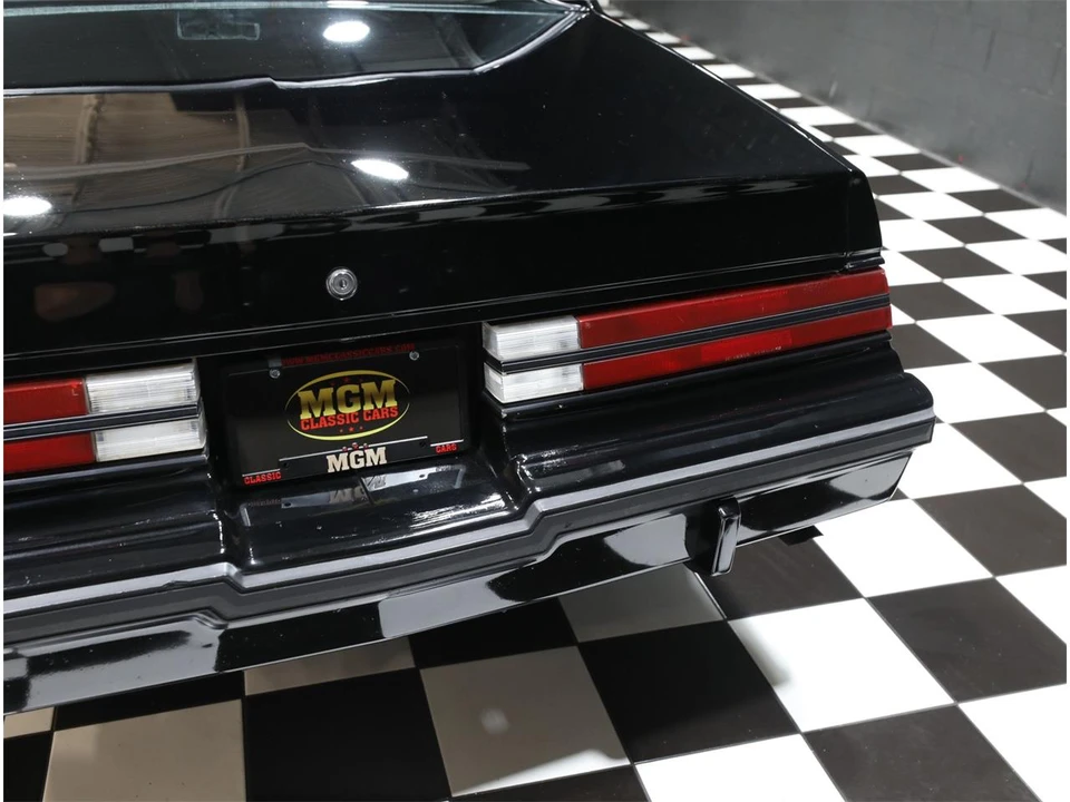 1987 Buick Regal - Image 20 of 31