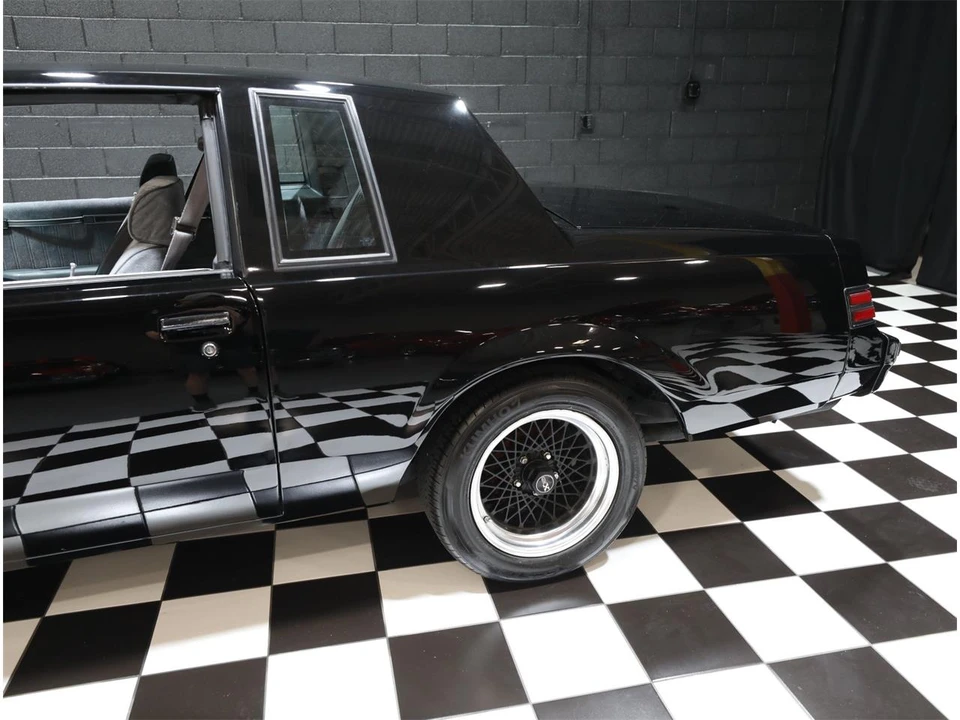 1987 Buick Regal - Image 28 of 31