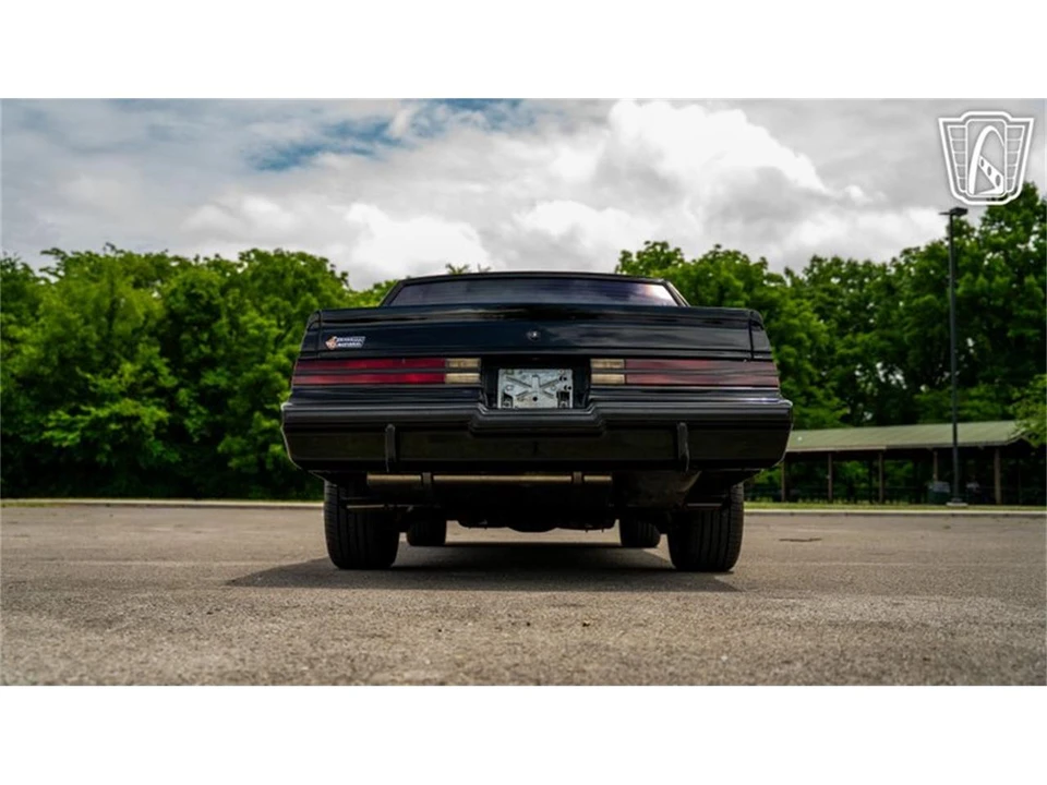 1987 Buick Regal - Image 16 of 31