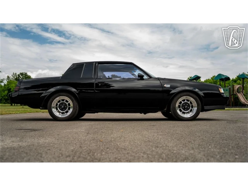 1987 Buick Regal - Image 22 of 31