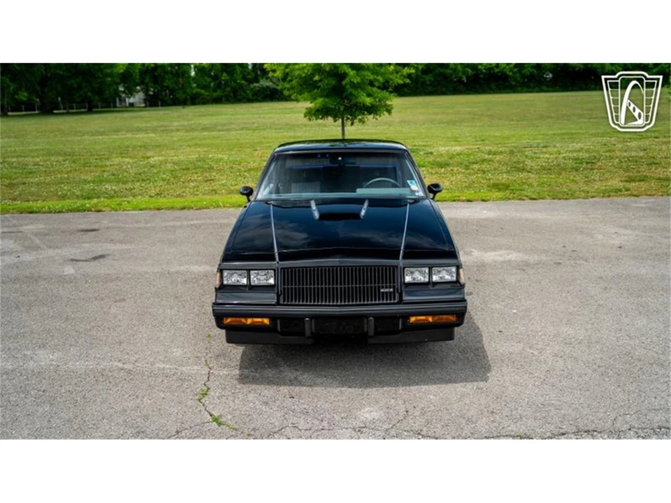 1987 Buick Regal - Image 2 of 31