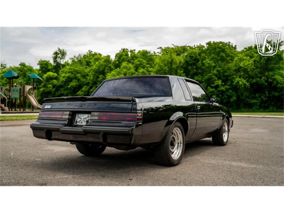 1987 Buick Regal - Image 18 of 31