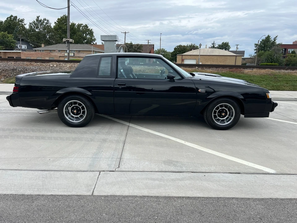 1987 Buick Regal - Image 8 of 31
