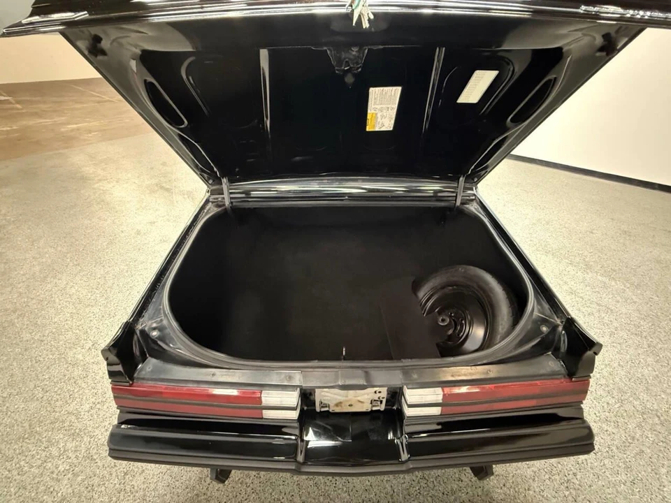 1987 Buick Regal - Image 20 of 31