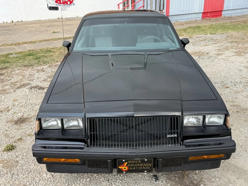 1987 Buick Regal - Image 5 of 31
