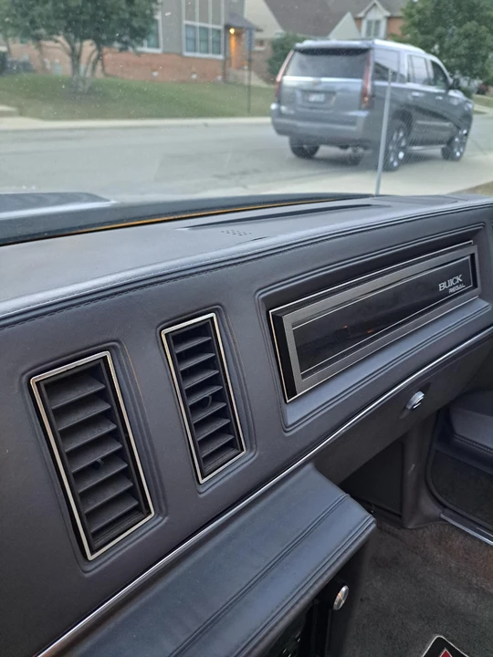 1987 Buick Regal - Image 10 of 18