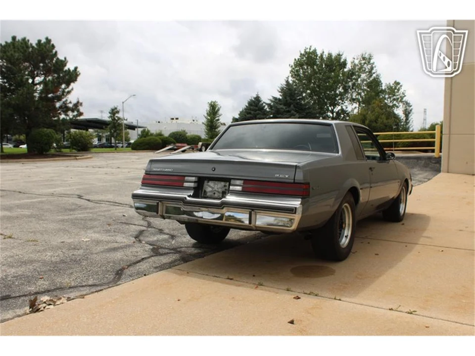 1987 Buick Regal - Image 5 of 31