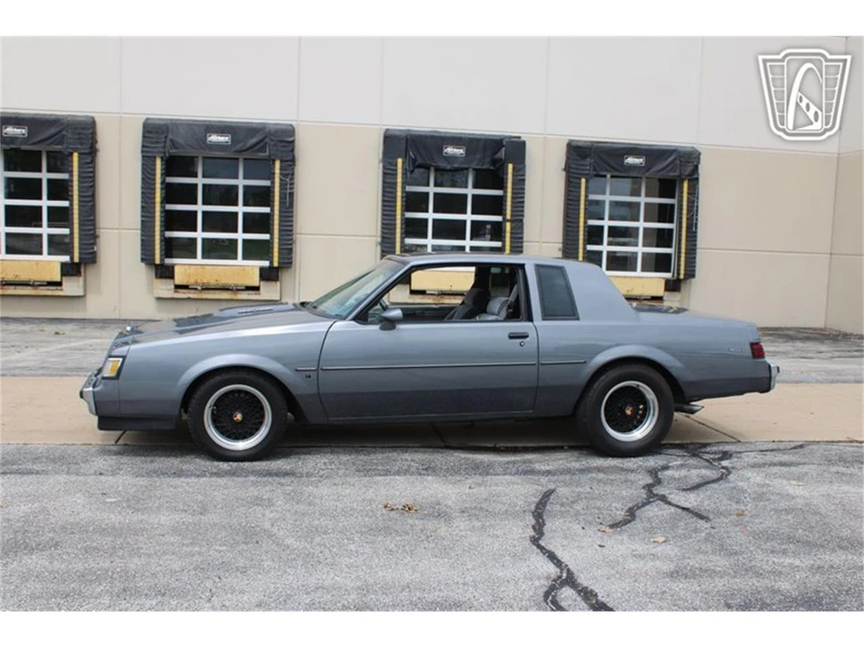 1987 Buick Regal - Image 22 of 31