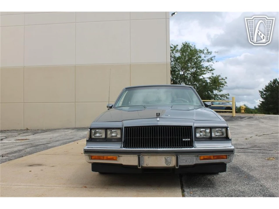 1987 Buick Regal - Image 24 of 31