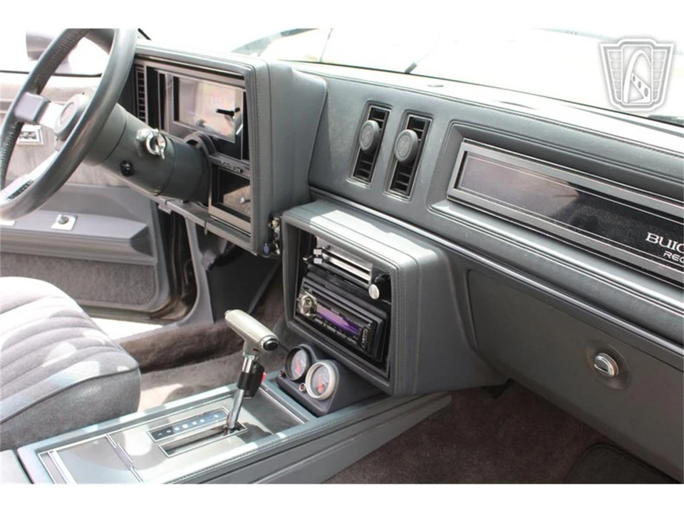 1987 Buick Regal - Image 14 of 31