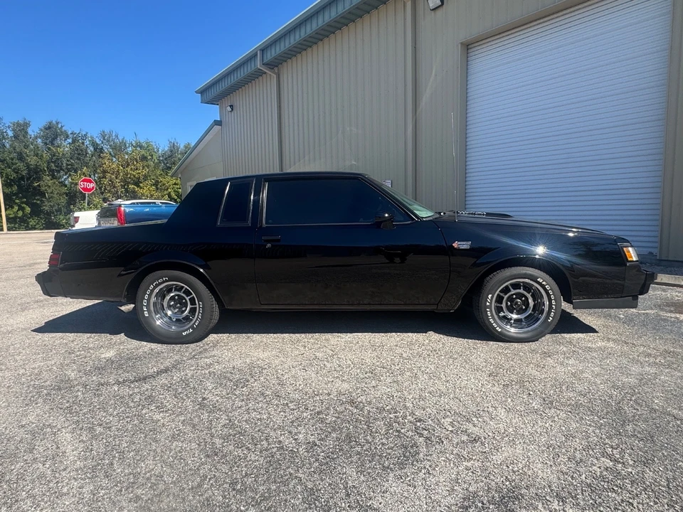 1987 Buick Regal - Image 16 of 21