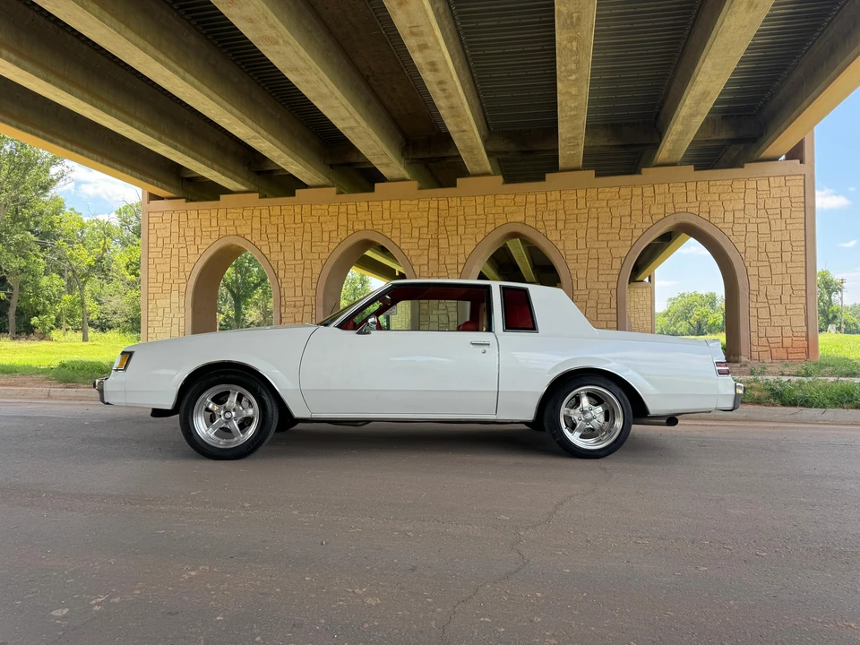 1987 Buick Regal - Image 13 of 31