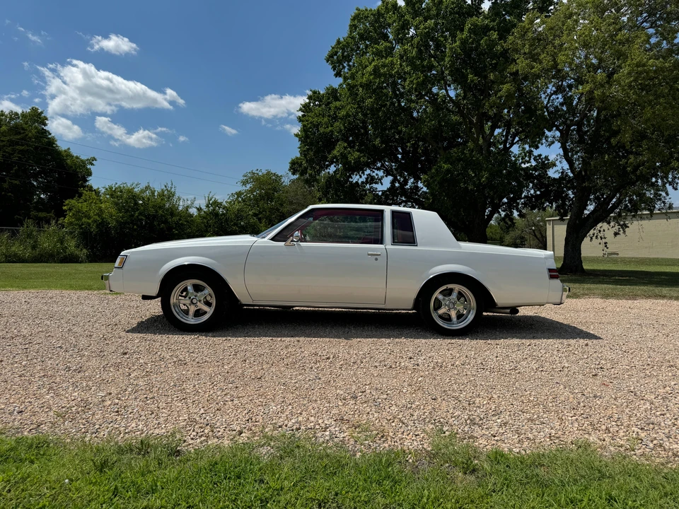 1987 Buick Regal - Image 14 of 31
