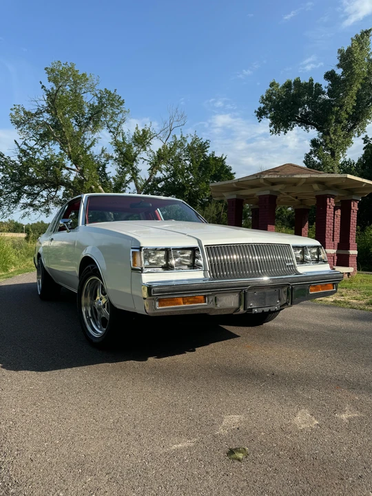 1987 Buick Regal - Image 25 of 31