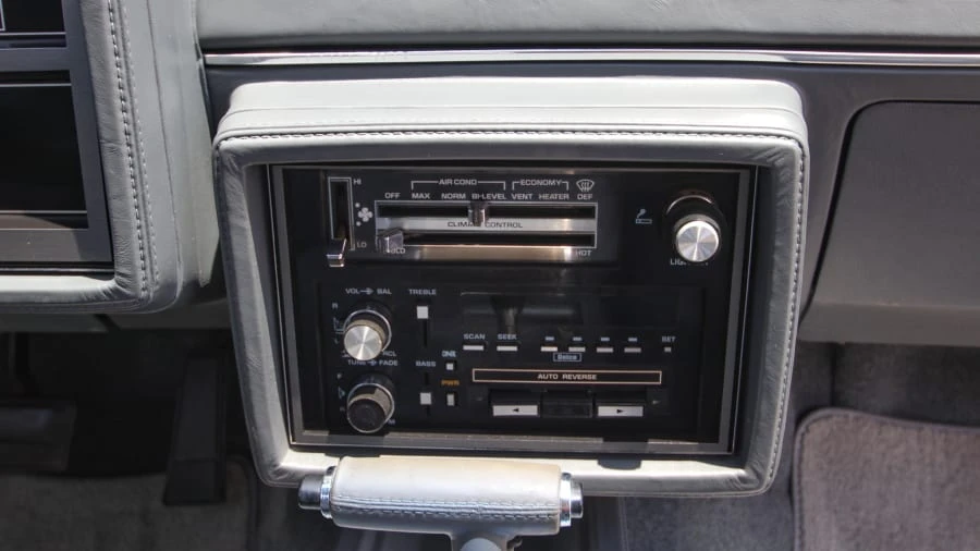 1987 Buick Regal - Image 20 of 26