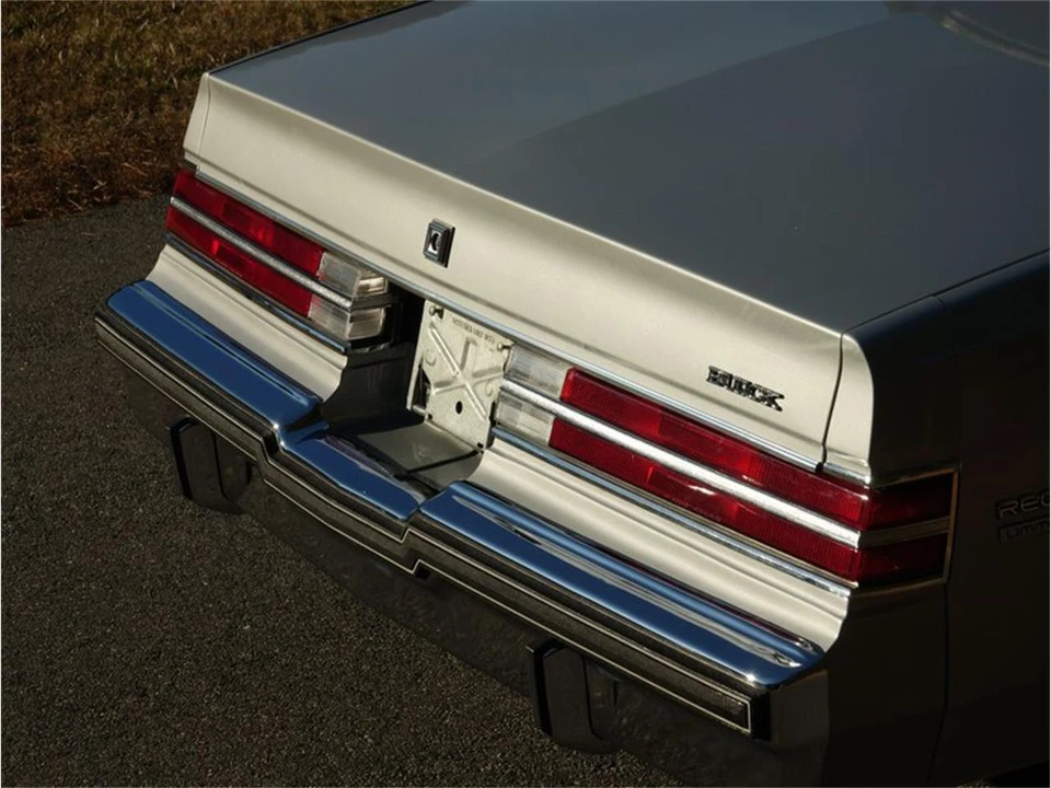 1987 Buick Regal - Image 17 of 31