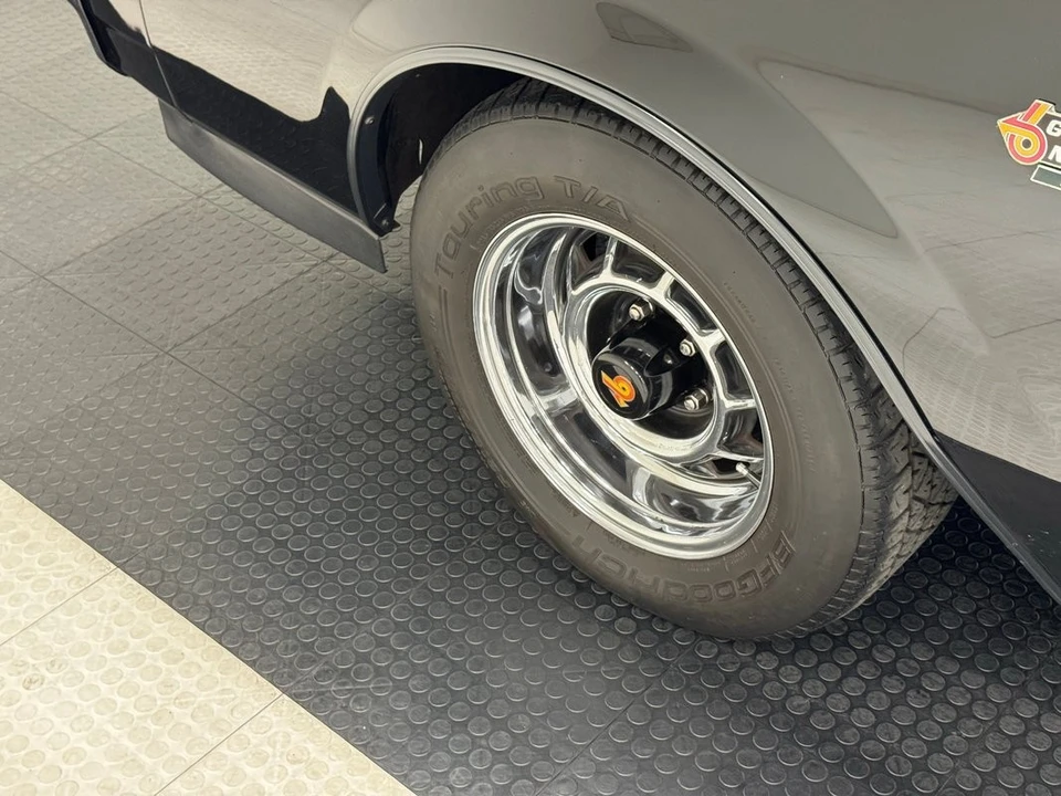 1987 Buick Grand National - Image 11 of 12