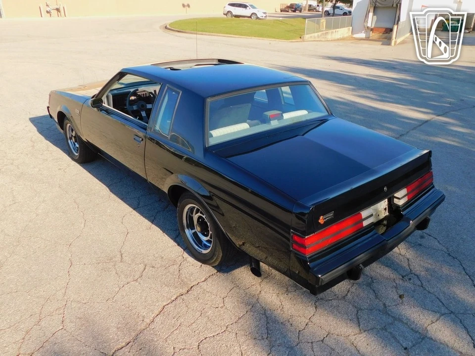 1987 Buick Grand National - Image 20 of 21