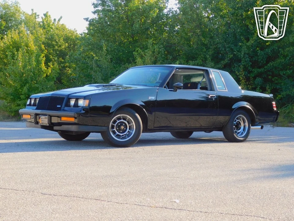 1987 Buick Grand National - Image 5 of 12