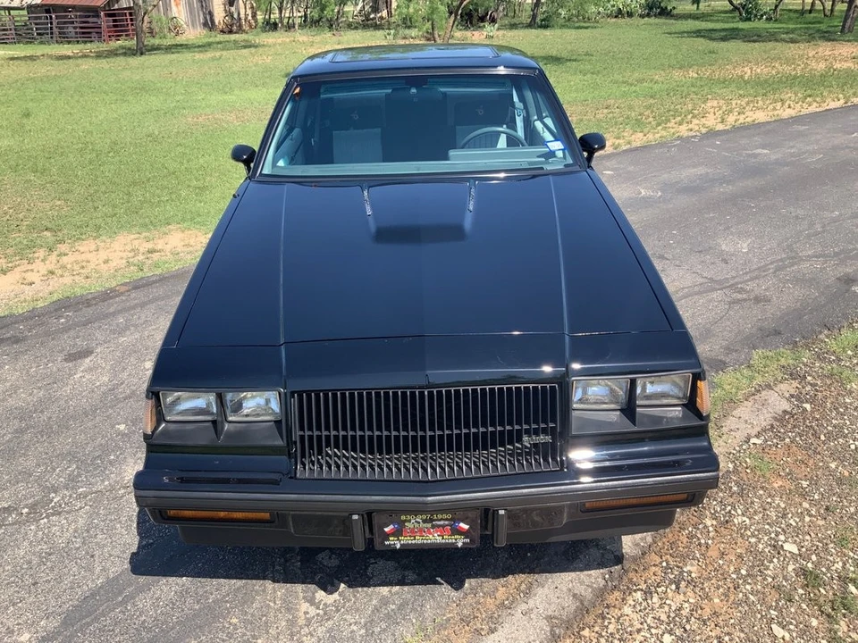1987 Buick Grand National - Image 9 of 12