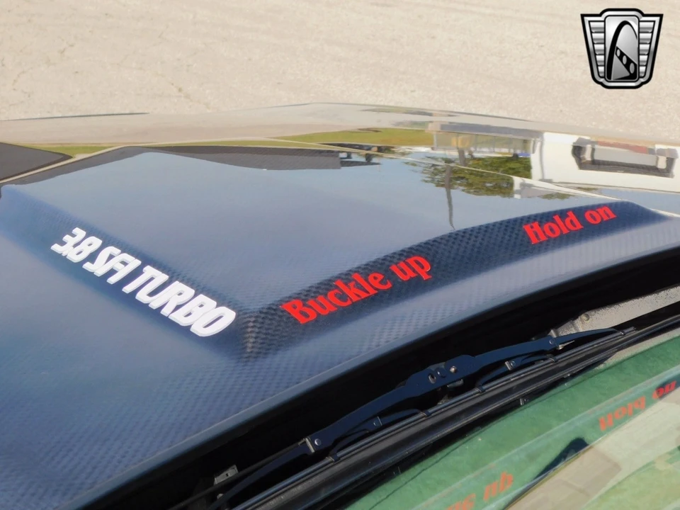 1987 Buick Grand National - Image 11 of 12