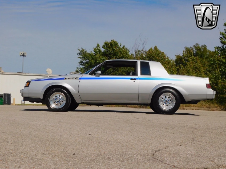 1987 Buick Grand National - Image 4 of 12