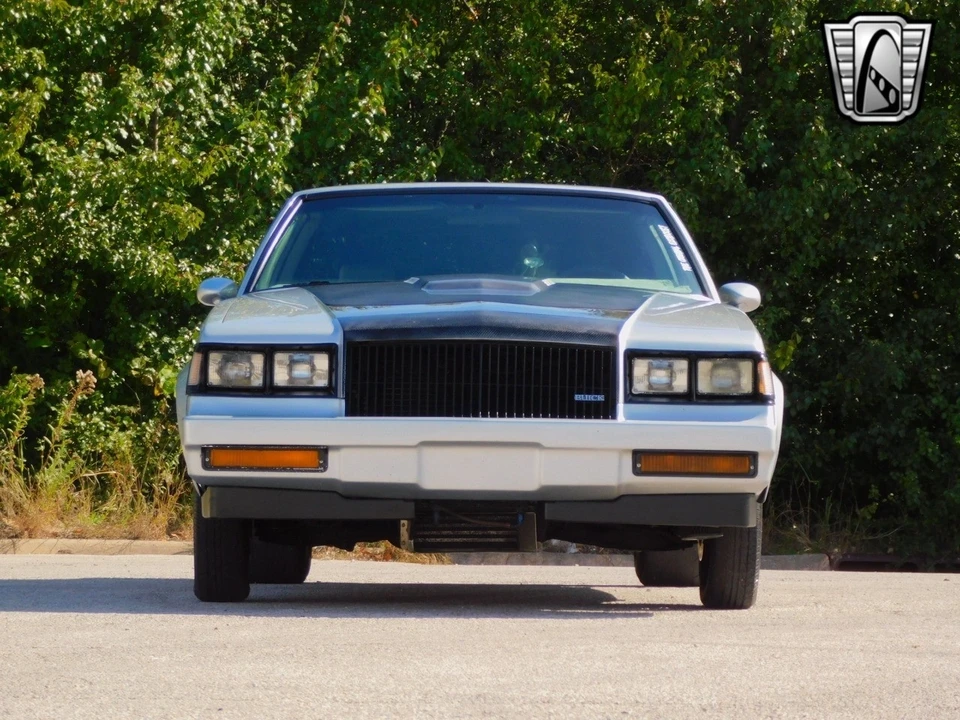 1987 Buick Grand National - Image 9 of 12
