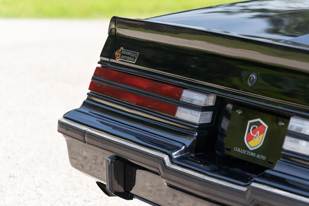 1987 Buick Grand National - Image 30 of 31