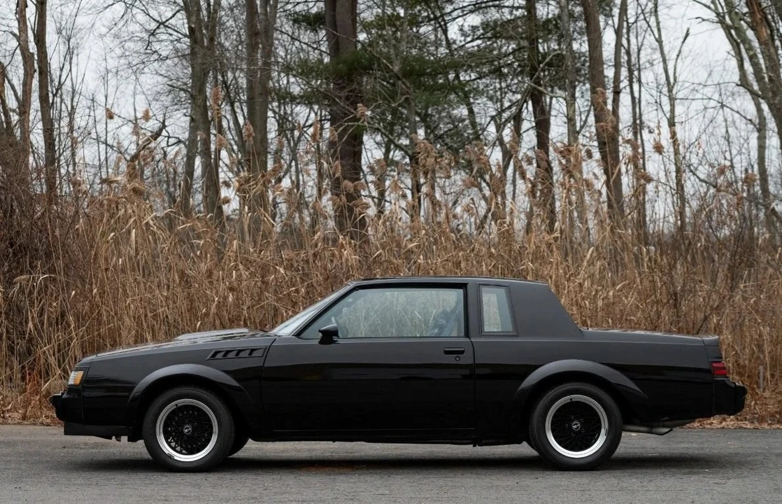 1987 Buick Grand National GNX - Image 2 of 31