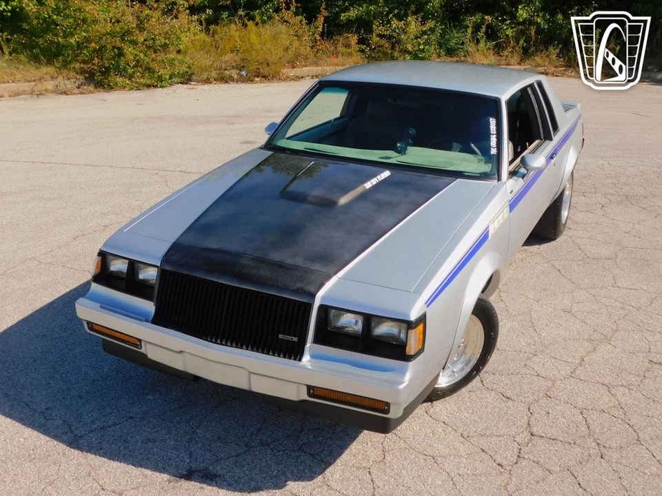 1987 Buick Grand National - Image 5 of 12