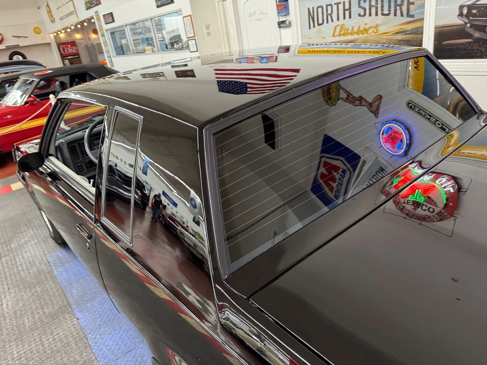 1987 Buick Grand National - Image 18 of 21