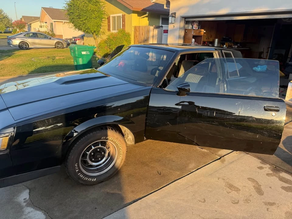 1987 Buick Grand National - Image 10 of 13