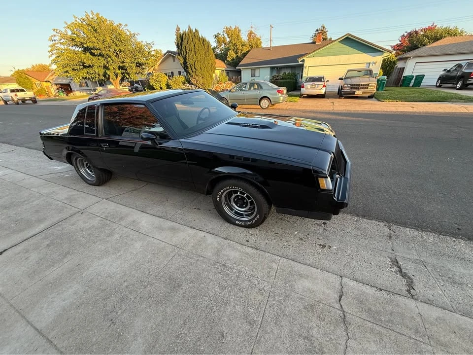 1987 Buick Grand National - Image 12 of 13