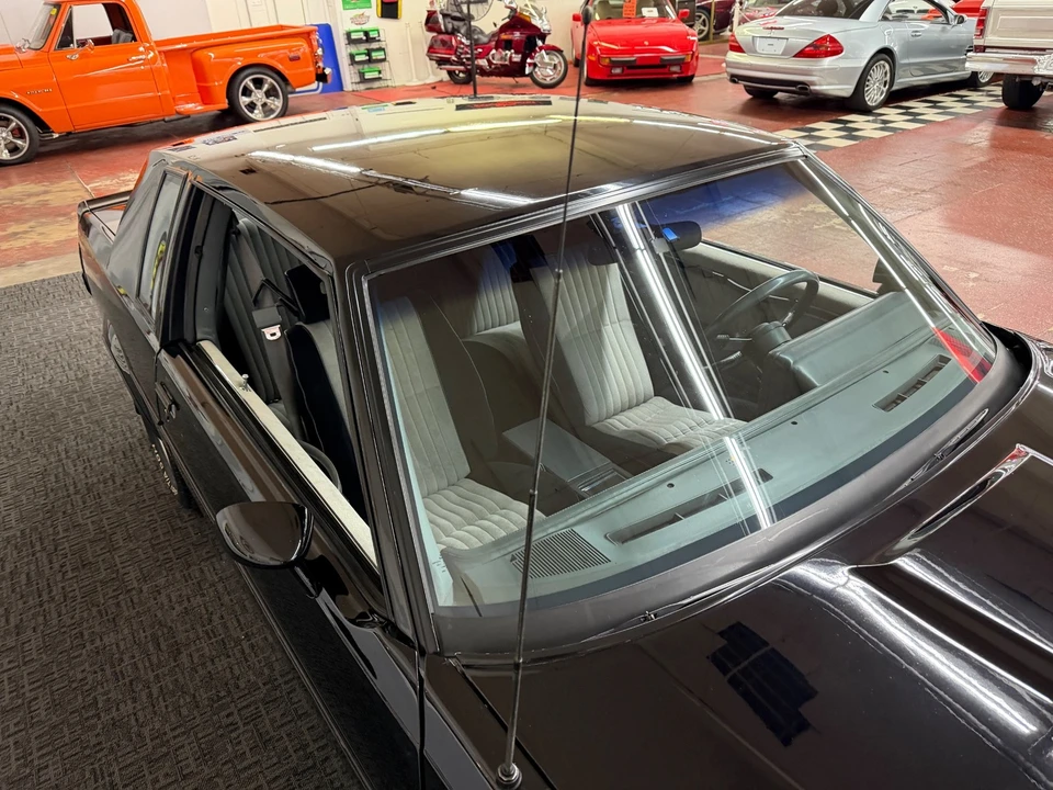 1987 Buick Regal - Image 9 of 31