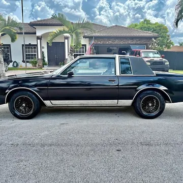1987 Buick Regal Limited Coupe 2D